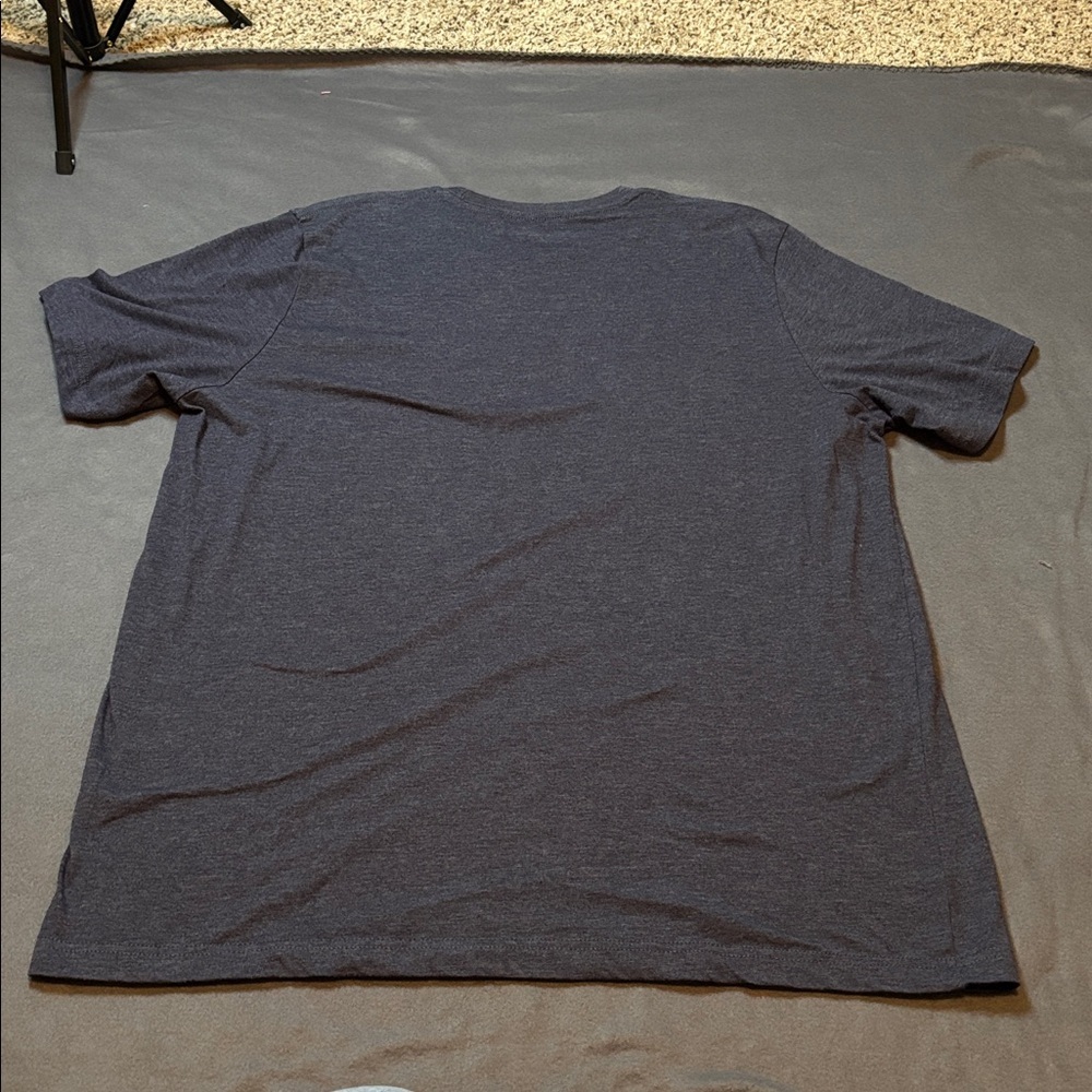 Mama Like a Rockstar Live Fast Pray Hard Graphic Tee Women’s Large - Picture 5 of 6